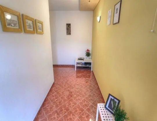 Apart Daire (Miljenko - 100 m from the beach - A1()
