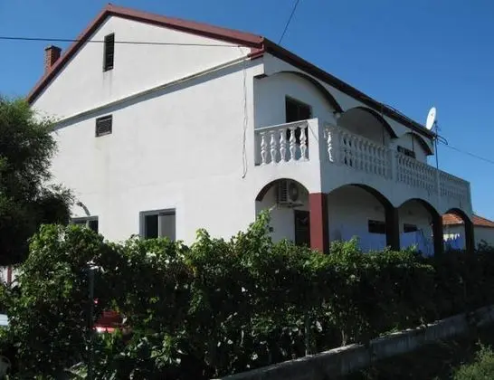 Apart Daire (Miljenko - 100 m from the beach - A1()