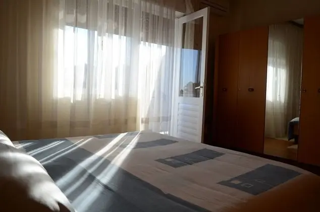 Apart Daire (Miljenko - 150 m from beach - A2(2+1))