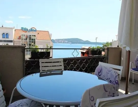 Apart Daire (Milka - 100m from the sea - A2(2+1))