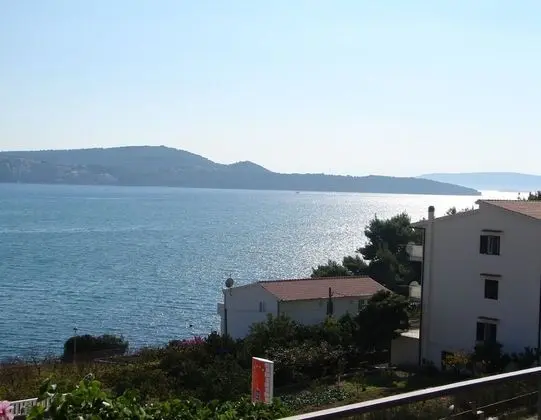 Apart Daire (Milka - 100m from the sea - A2(2+1))