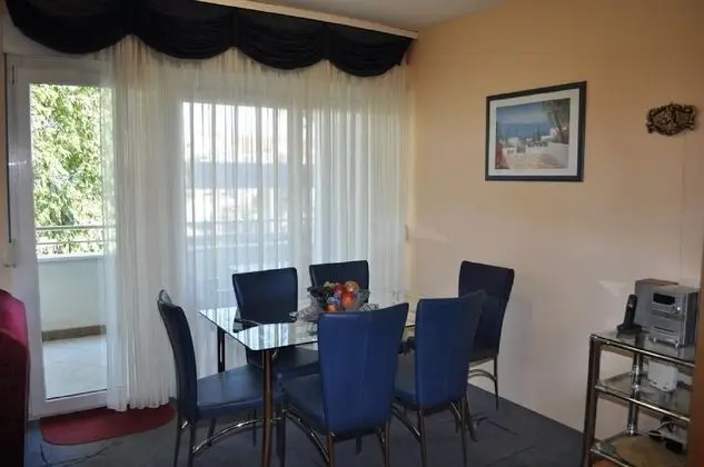 Apart Daire (Milka - 150 m from sea - A1(2+2))