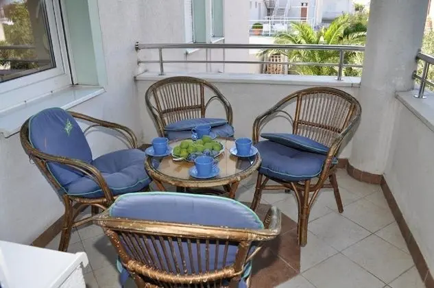 Apart Daire (Milka - 150 m from sea - A1(2+2))