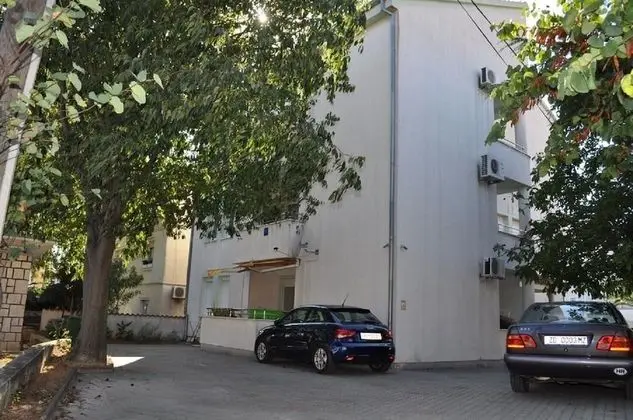 Apart Daire (Milka - 150 m from sea - A1(2+2))