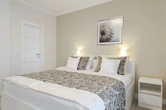 Ev (Villa Milka - heated pool - H(12))