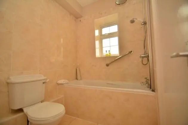 Tek Büyük veya İki Ayrı Yataklı Oda