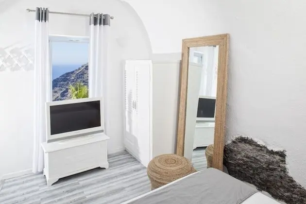 Honeymoon Süit (Outdoor Jetted Tub and Caldera View)