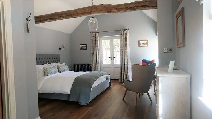 Deluxe Oda, 1 En Büyük (King) Boy Yatak, Küvet