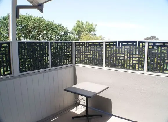 Business Apart Daire, 2 Yatak Odası, Okyanus Manzaralı, Avlu (Two-Bedroom Apartment)