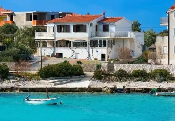 Apart Daire (Milla - by the beach - A1(4+2))