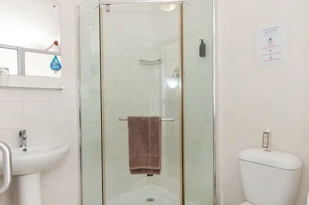 Luxury Oda