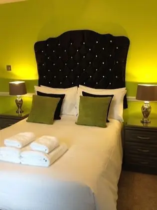 Tek Büyük Yataklı Oda (Room 2)