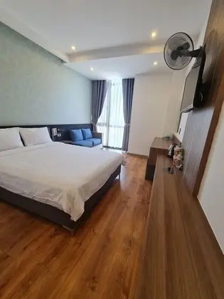 Basic Tek Büyük Yataklı Oda