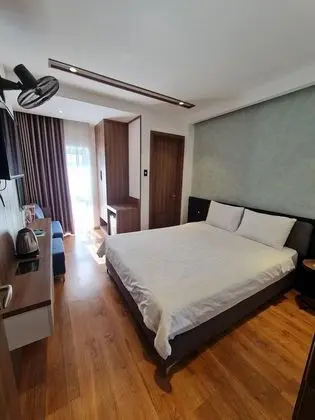 Basic Tek Büyük Yataklı Oda