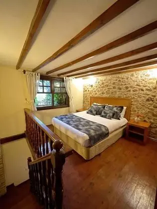 https://images.odamax.com/img/1024x768/odamax/image/upload/Mille_Hotel_Kalei_i_202510101115118_garden_3.jpg