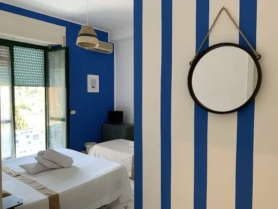 Panoramic Tek Büyük Yataklı Oda, Balkon, Deniz Manzaralı