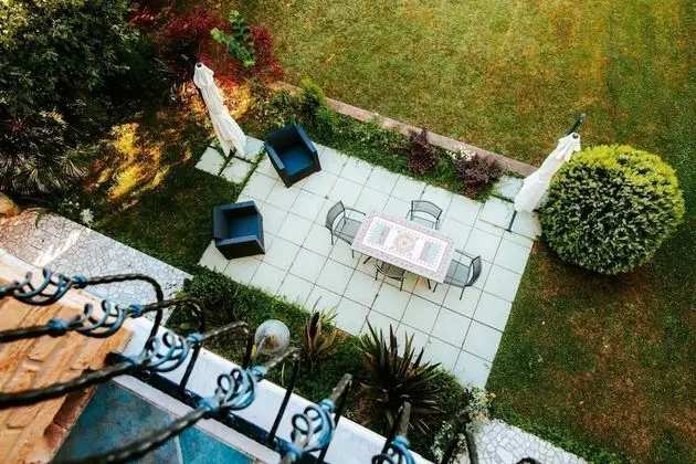 Villa, Sigara İçilebilir