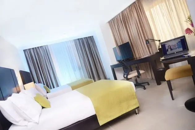 Superior Tek Büyük Yataklı Oda