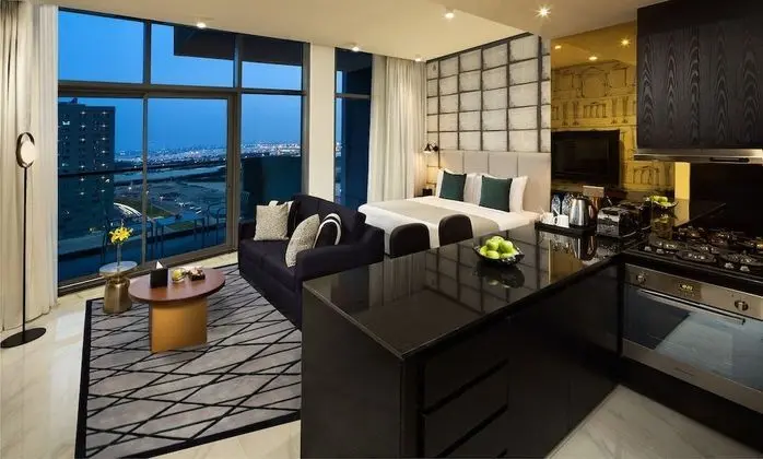 Premium Stüdyo, 1 En Büyük (King) Boy Yatak, Sigara İçilebilir, Balkon