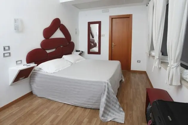 Superior Tek Büyük veya İki Ayrı Yataklı Oda