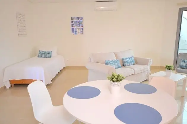 Superior Apart Daire, 1 Yatak Odası, Mutfak, Havuz Kenarı