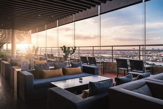 Royal Süit, 1 Yatak Odası, Business Dinlenme Salonu Kullanımı, Nehir Manzaralı