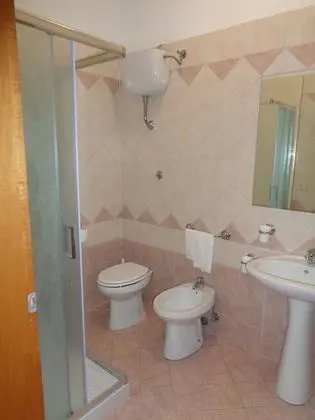 Classic Tek Büyük veya İki Ayrı Yataklı Oda