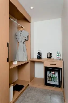 Junior Stüdyo Süit