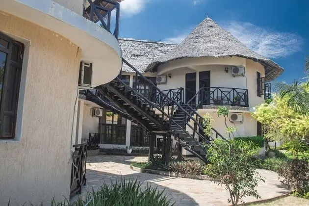 Luxury Süit, Havuz Manzaralı