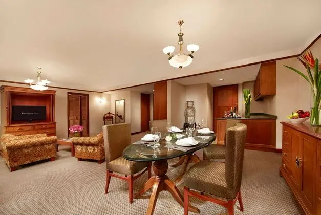 Executive Suite