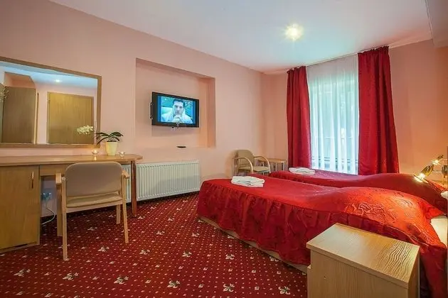 Tek Büyük veya İki Ayrı Yataklı Oda