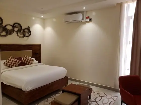 Deluxe Oda, 1 En Büyük (King) Boy Yatak, Sigara İçilmez, Şehir Manzaralı