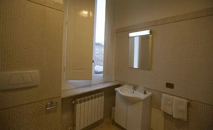 Tek Büyük Yataklı Oda, Özel Banyo (Argento)