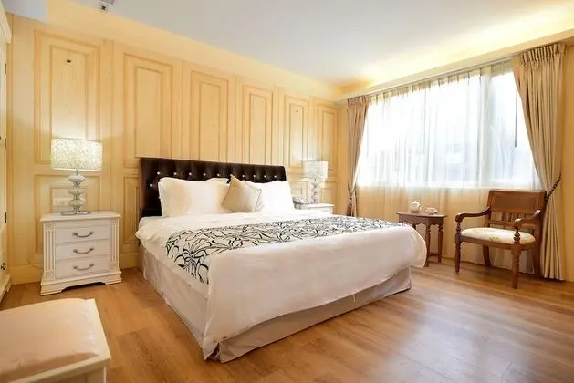 Deluxe Tek Büyük Yataklı Oda