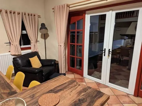 Kır Evi, 3 Yatak Odası (Jimmy's Cottage)