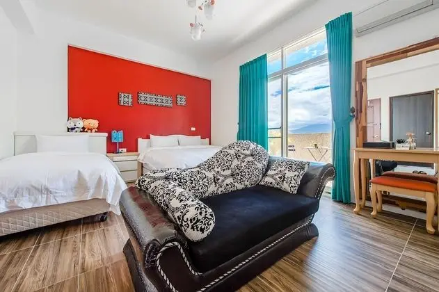 Üç Kişilik Oda, Balkon