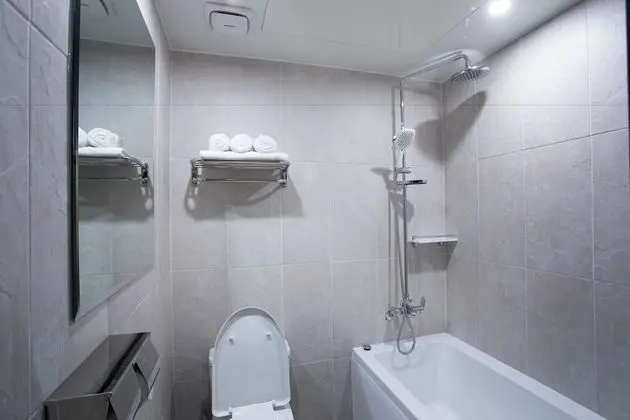 Deluxe Twin Room, Single sized and Double sized bed