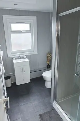 Standard Tek Büyük Yataklı Oda, Ortak Banyo