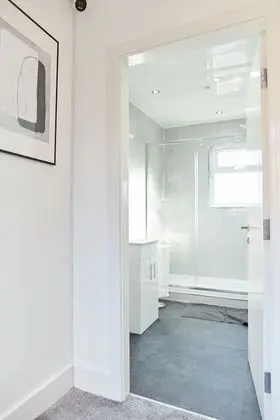 Standard Tek Büyük Yataklı Oda, Ortak Banyo