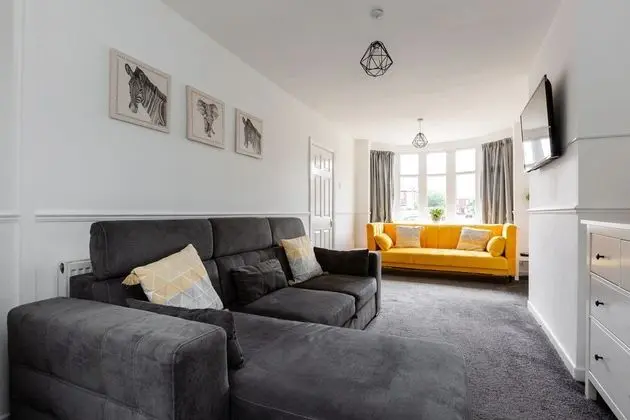 Comfort Ev, Banyolu/Duşlu (Close to Etihad Stadium )