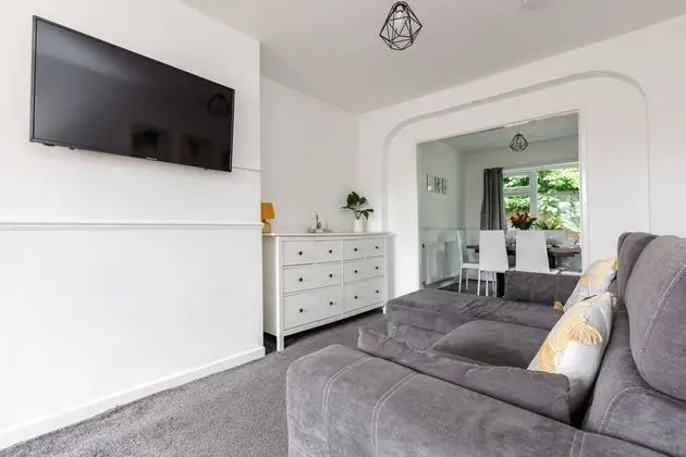 Comfort Ev, Banyolu/Duşlu (Close to Etihad Stadium )