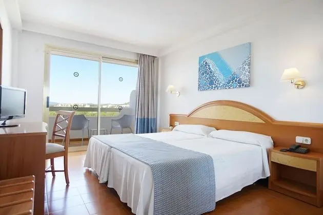 Tek Büyük Yataklı Oda, Balkon