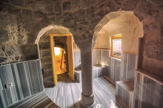 Deluxe Turkish Bathroom