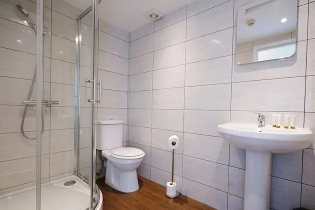 Triple Room, Ensuite
