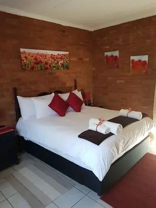 Design Tek Büyük Yataklı Oda, 1 Yatak Odası