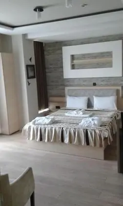 Deluxe Dört Kişilik Oda