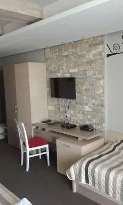 Deluxe Dört Kişilik Oda