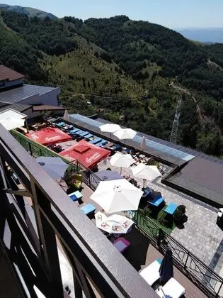 Deluxe Üç Kişilik Oda