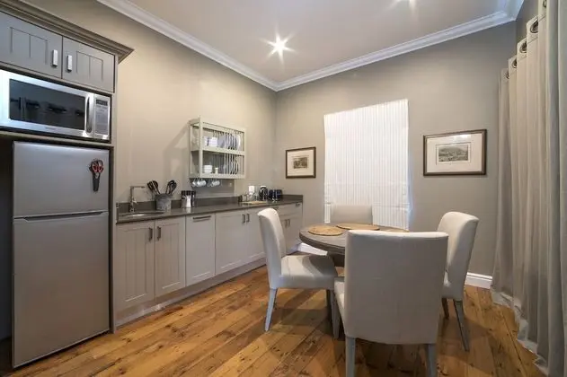 Deluxe Tek Büyük Yataklı Oda, 1 Yatak Odası, Bahçe Manzaralı