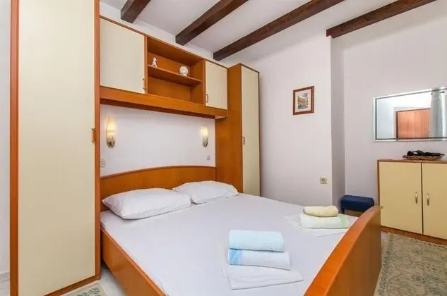 Apart Daire (Milo - 50m from the sea - A1(2))